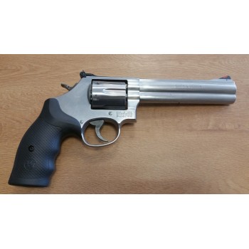 REVOLVER SMITH & WESSON 686 6"